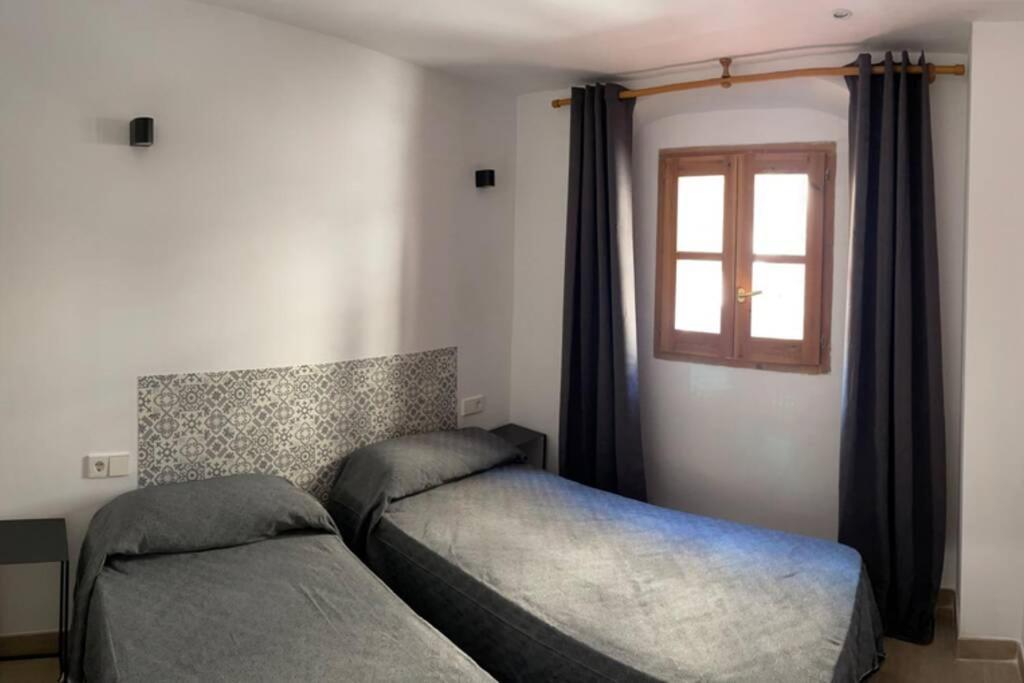 Casa Ferrers Piso 2 Piso Reformado En El Casco Antiguo De Tarragona Apartment Exterior photo